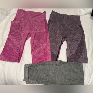 3 Pairs of Leggings